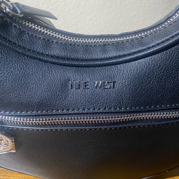 Nine West hobo shoulder bag - Picture 2 of 9